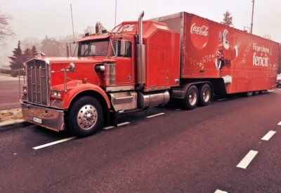 coca cola truck hgv lorry